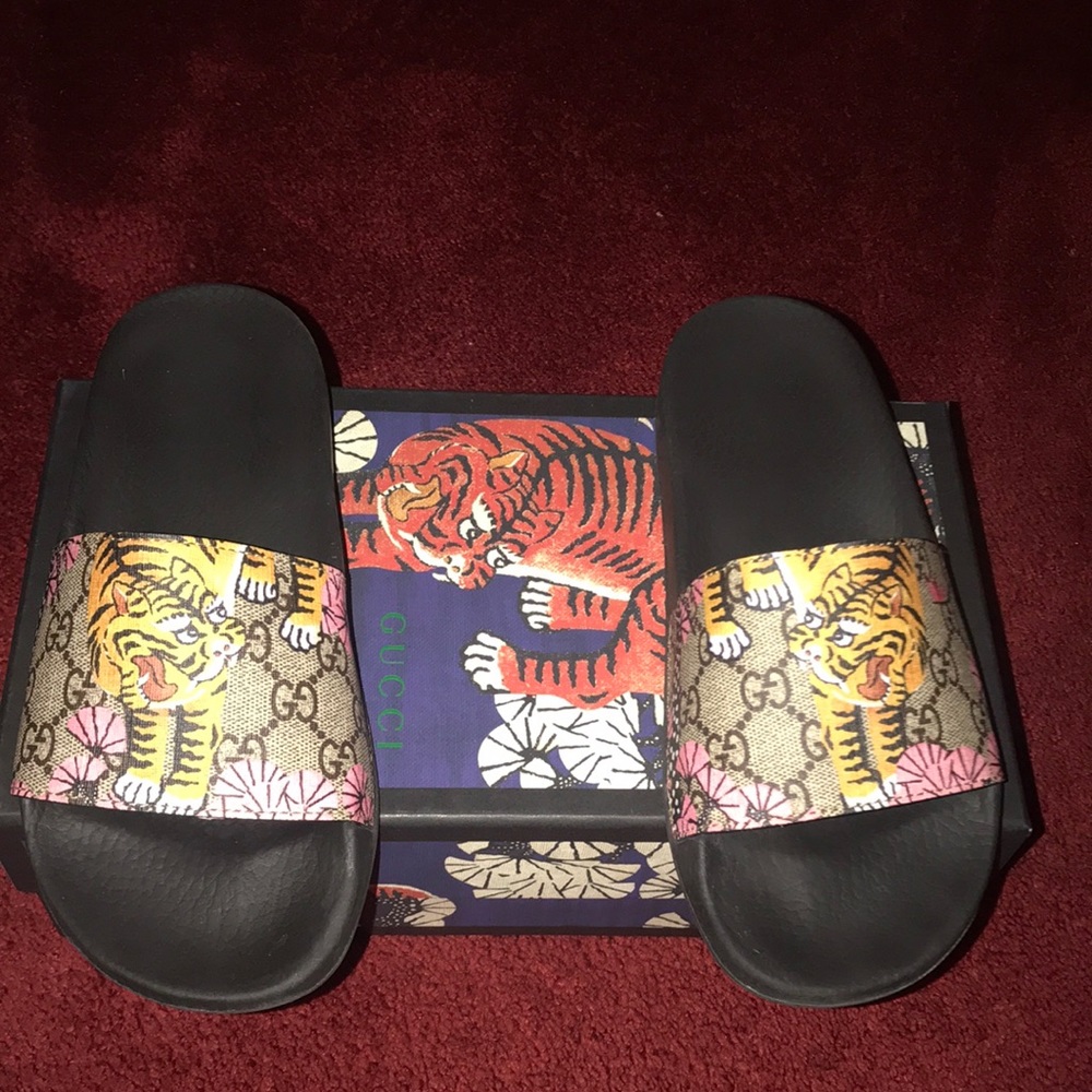 Gucci Slides